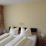 Apartament Eva *